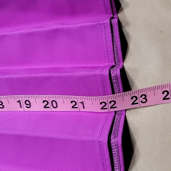 H&M Size 4 Accordian Pleated Knee-Length Skirt, Like New Condition - Picture 6 of 9